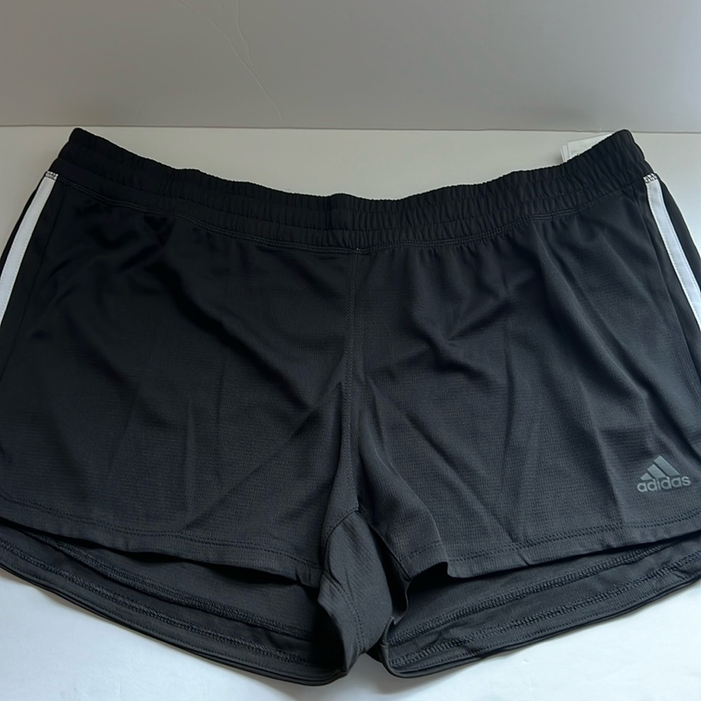 NWT Adidas Women's Pacer Woven Training Shorts Black/White XL